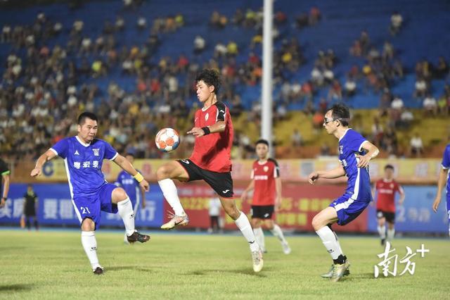 Yêu Trong đợi Chờ